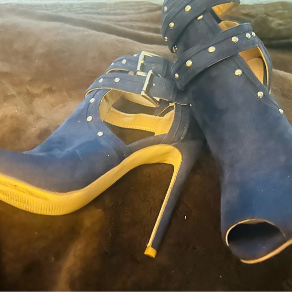 XYD Navy Peep-Toe High Heels with Buckle Detail - Picture 6 of 8